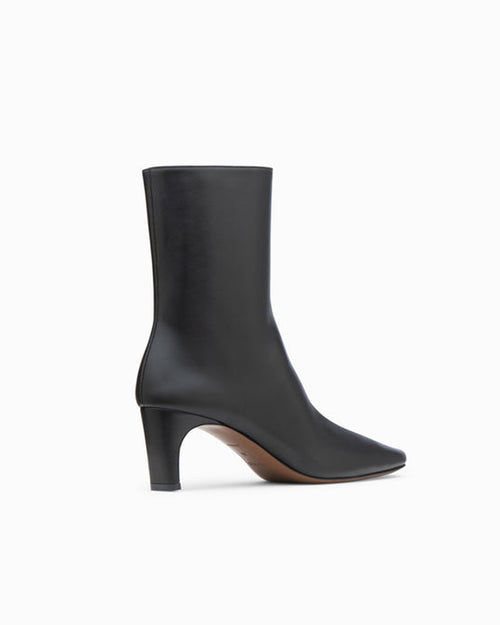 NERVIA BOOTS / BLACK
