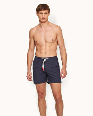 STANDARD MID-LENGTH SWIM SHORTS / NAVY