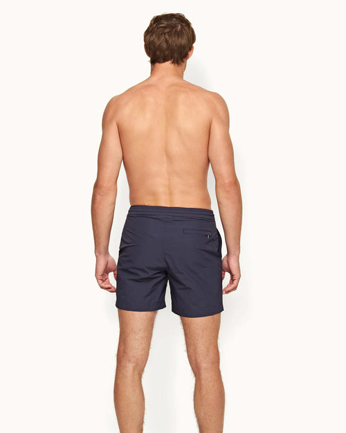 STANDARD MID-LENGTH SWIM SHORTS / NAVY