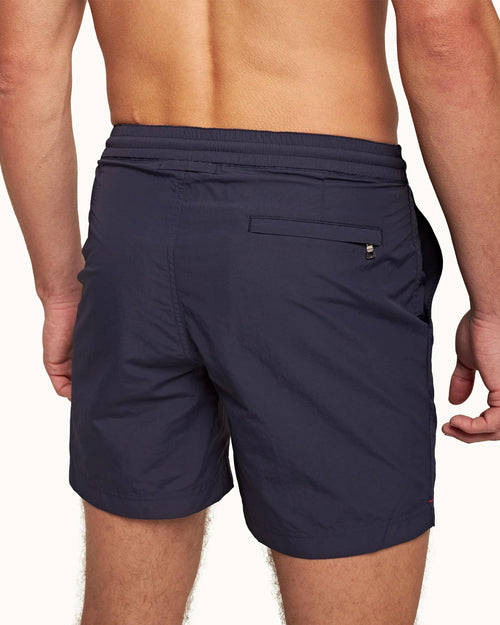 STANDARD MID-LENGTH SWIM SHORTS / NAVY