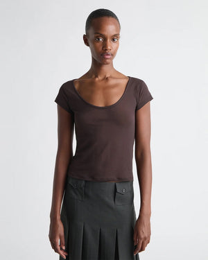 NELA TEE / BROWN