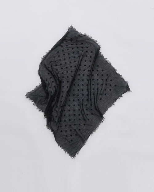 DOT PRINT SCARF / CHARCOAL