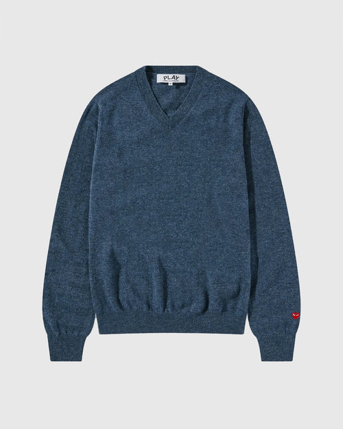 N090 UNISEX SMALL RED HEART V-NECK SWEATER / NAVY