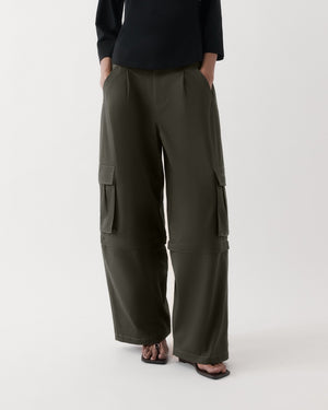 CONVERTIBLE CARGO TROUSER / OLIVE BROWN