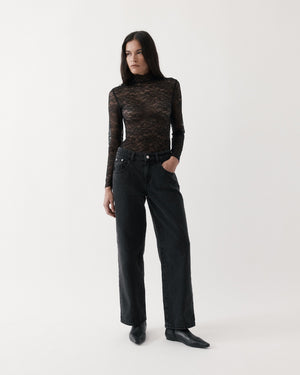 LACE TURTLENECK / BLACK