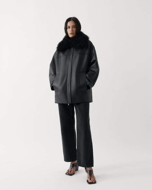 SHEARLING-COLLAR LEATHER JACKET / BLACK