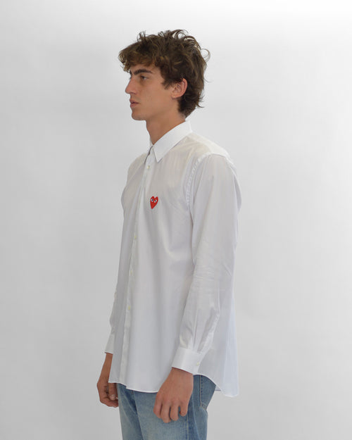 B002 UNISEX RED HEART SHIRT / WHITE