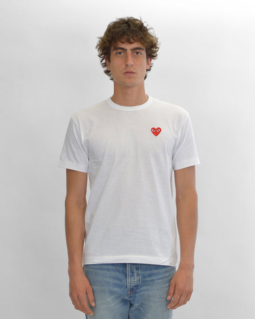 T108 UNISEX RED HEART T-SHIRT / WHITE