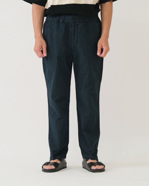 HIGH DENSITY TAPERED PANTS / NAVY