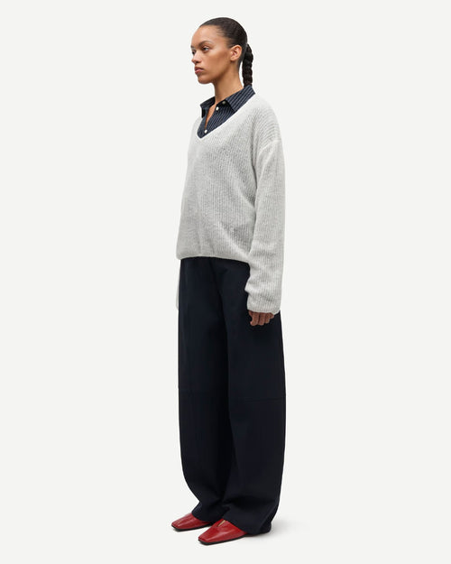 SAKIA V-NECK 16216 / EGRET