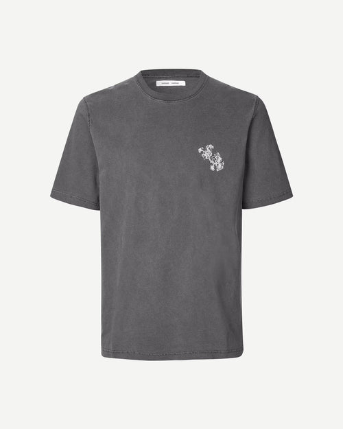 SAPHIL T-SHIRT 15489 / WASHED BLACK WALLPAPER