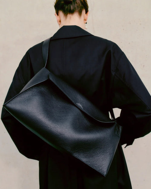 SHIBORU LEATHER BAG / BLACK
