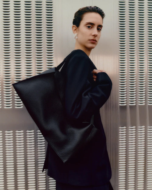 SHIBORU LEATHER BAG / BLACK