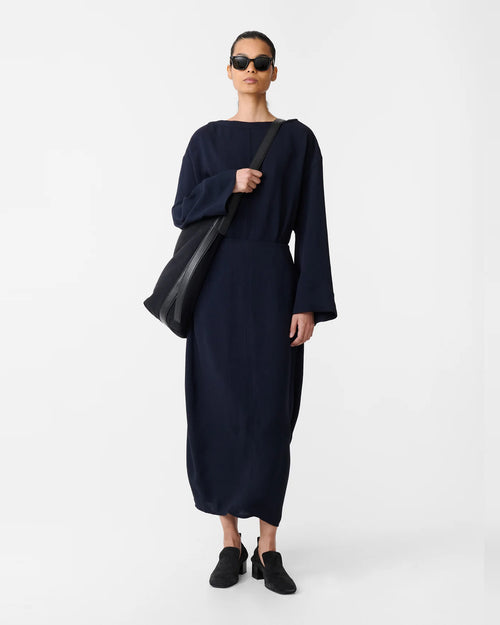 LORY TOP / DARKEST NAVY