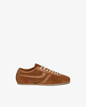 SUEDE SNEAKERS / TAN