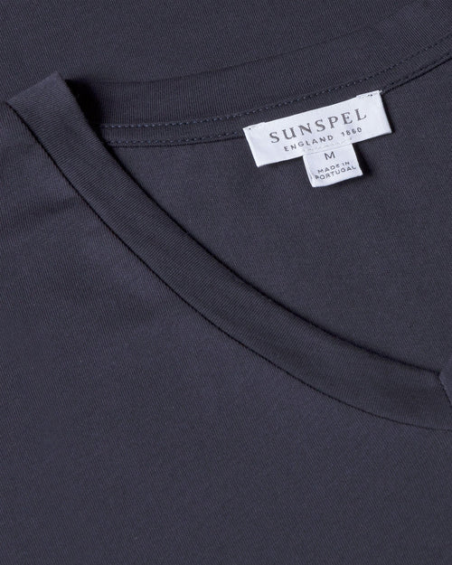 RIVIERA MIDWEIGHT V-NECK T-SHIRT / NAVY