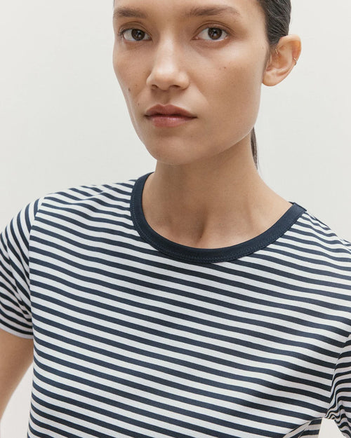 S/S CLASSIC T-SHIRT / WHITE NAVY