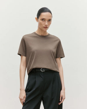 EVERYDAY T-SHIRT / DARK CEDAR