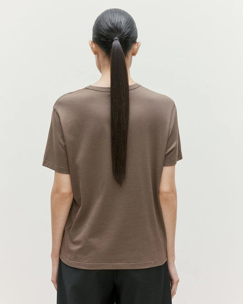 EVERYDAY T-SHIRT / DARK CEDAR