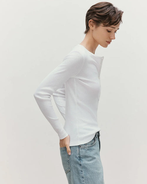 RIB HENLEY / WHITE