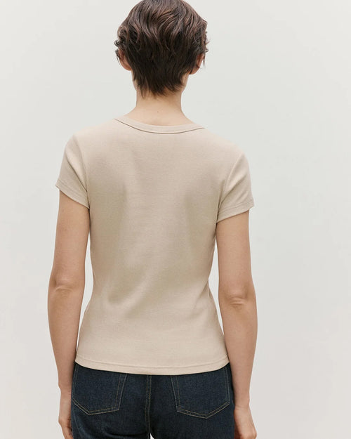 RIBBED T-SHIRT / HAZELWOOD