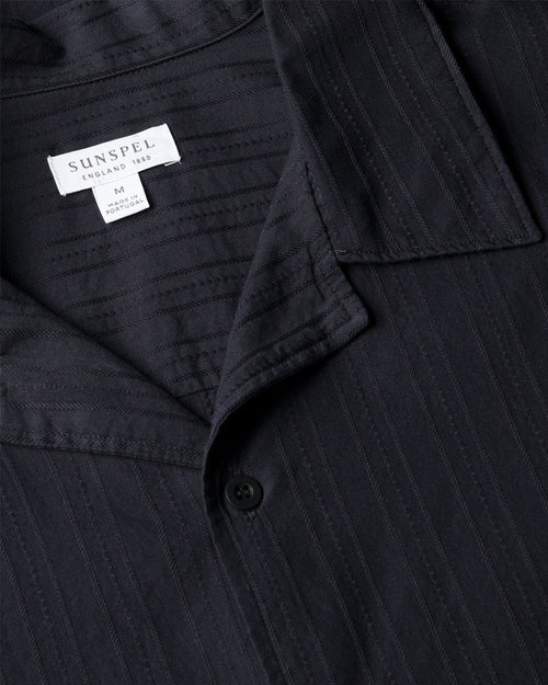 TEXTURED STRIPE CAMP COLLAR SHIRT / NAVY