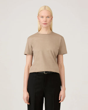 BOY-FIT CREW NECK T-SHIRT / MINK