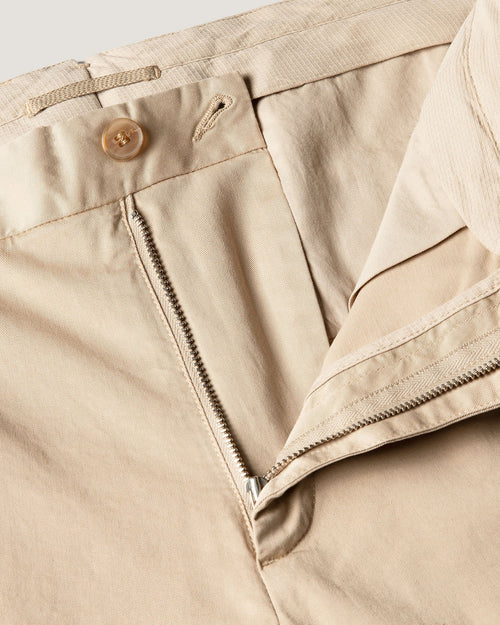 REGULAR FIT CHINO / LIGHT STONE