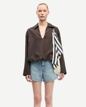 SADAPHNE SHIRT 15262 / MULCH