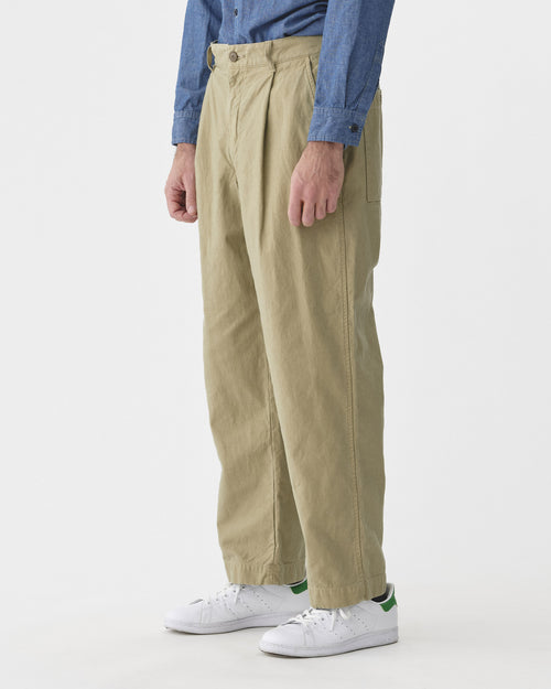 SINGLE PLEATED WIDE PANTS / BEIGE