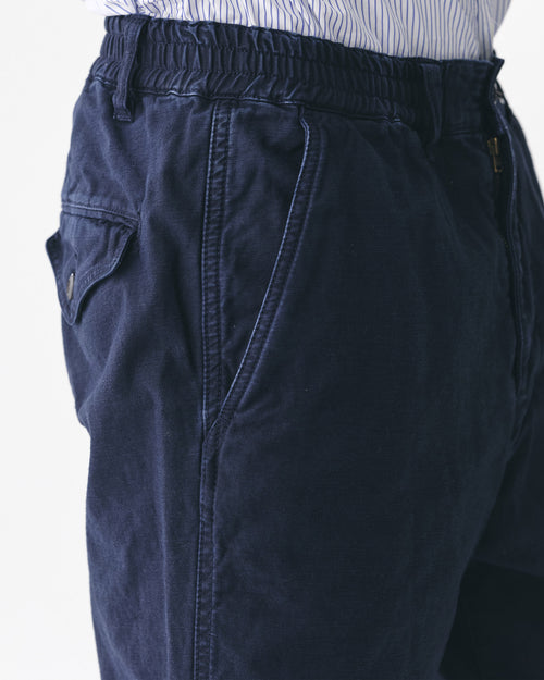 BACK SATIN TAPERED PANTS / NAVY