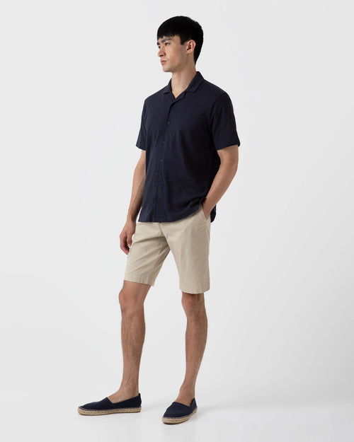 STRETCH COTTON CHINO SHORTS / LIGHT STONE