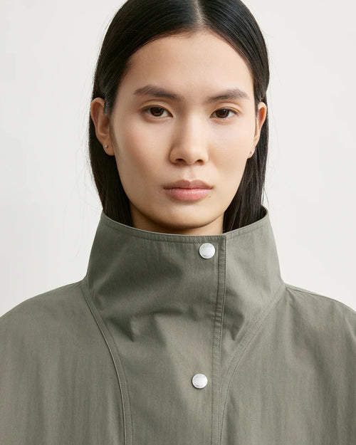 SUMMER PARACHUTE JACKET / CLOVE
