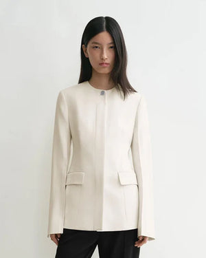 COLLARLESS CINCHED JACKET / ECRU