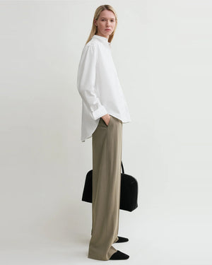 SIGNATURE COTTON SHIRT / WHITE