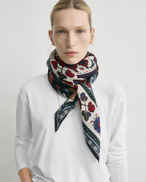 WINTER BLANKET SCARF / NAVY / RED