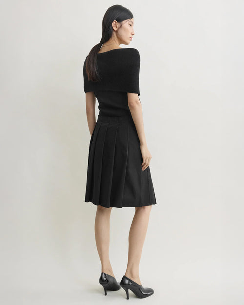 BEADED PLEAT SKIRT / BLACK