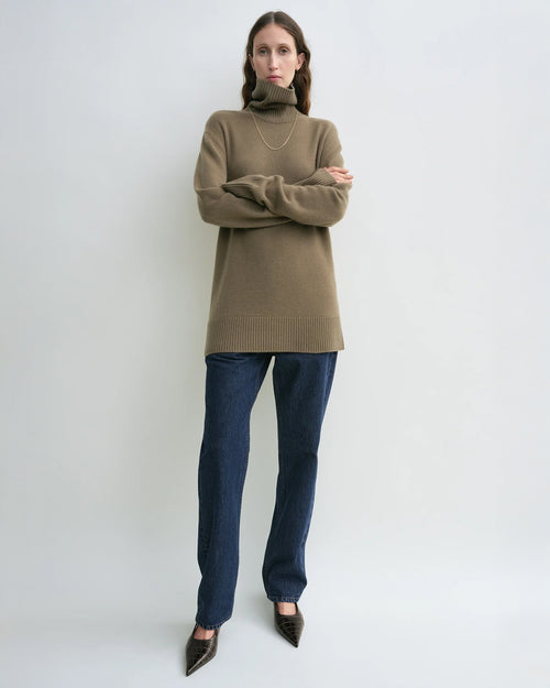 CASHMERE TURTLENECK / HAZEL