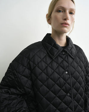COLLARED QUILTED JACKET / BLACK