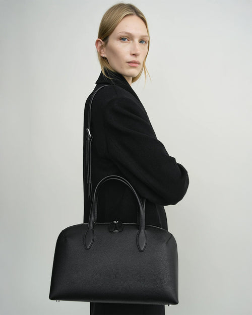 MEDIUM GRAINED-LEATHER DAY TOTE / BLACK