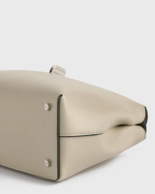 T-LOCK LEATHER CLUTCH / FAWN