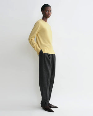 CREW-NECK CASHMERE KNIT / SOFT YELLOW