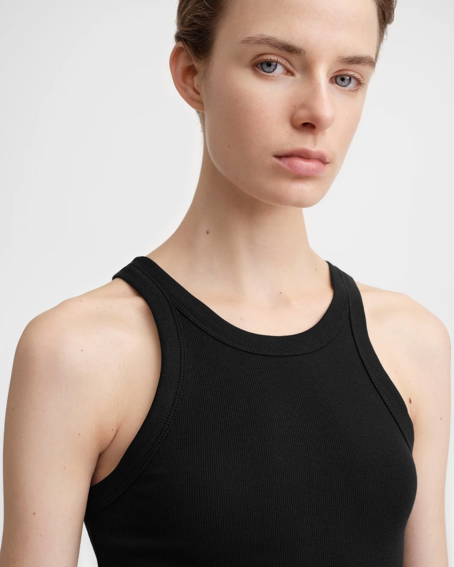 Curved Rib Tank