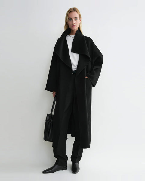 SIGNATURE WOOL CASHMERE COAT / BLACK – THIS IS FABRIC