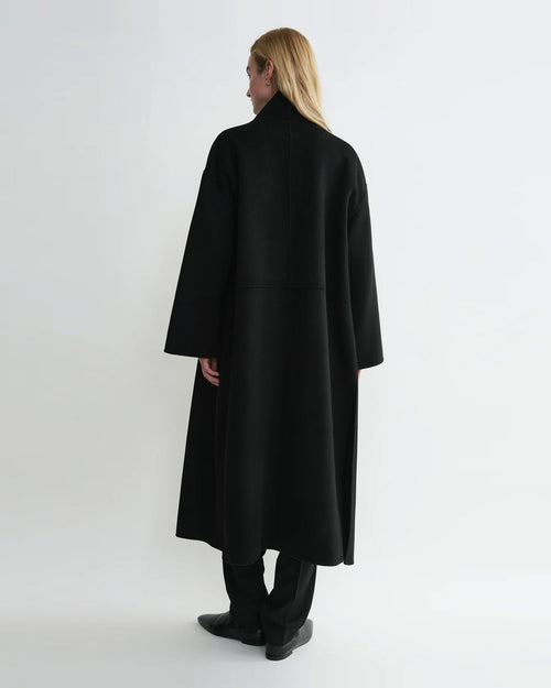 SIGNATURE WOOL CASHMERE COAT / BLACK