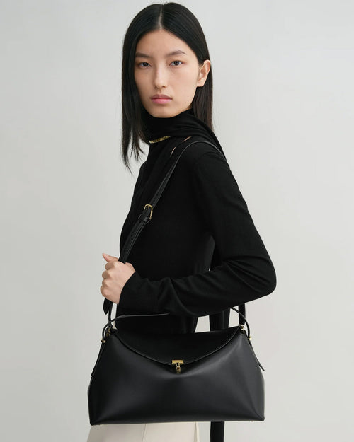 T-LOCK LEATHER TOP HANDLE BAG / BLACK