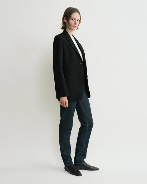 TAILORED SUIT JACKET / BLACK