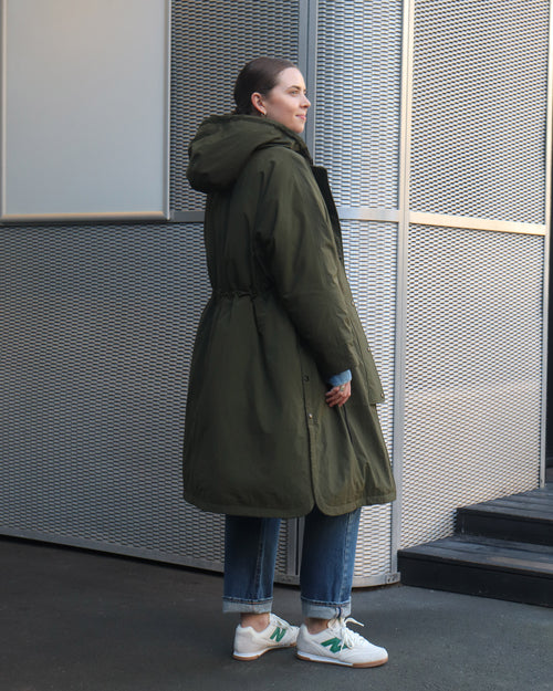 LONG TECHNICAL CAPE 102CM / ARMY GREEN