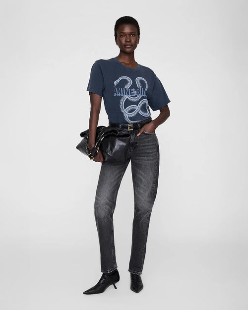 LILI TEE SNAKE / WASHED BLACK