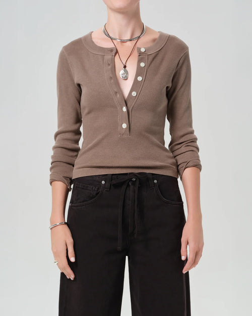 VARRA HENLEY / COCOA
